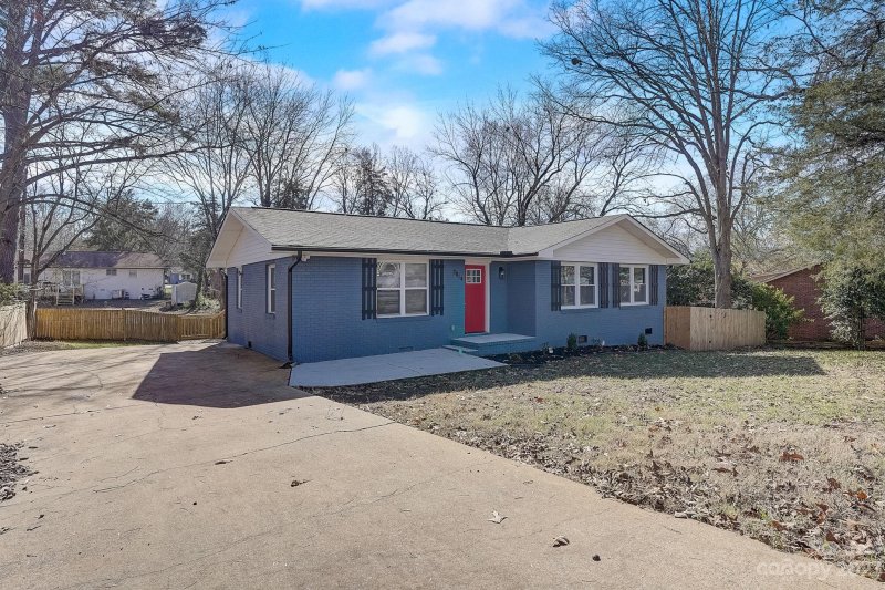 Property image 2 at 2014 Parkwood Drive, Rock Hill, SC 29732