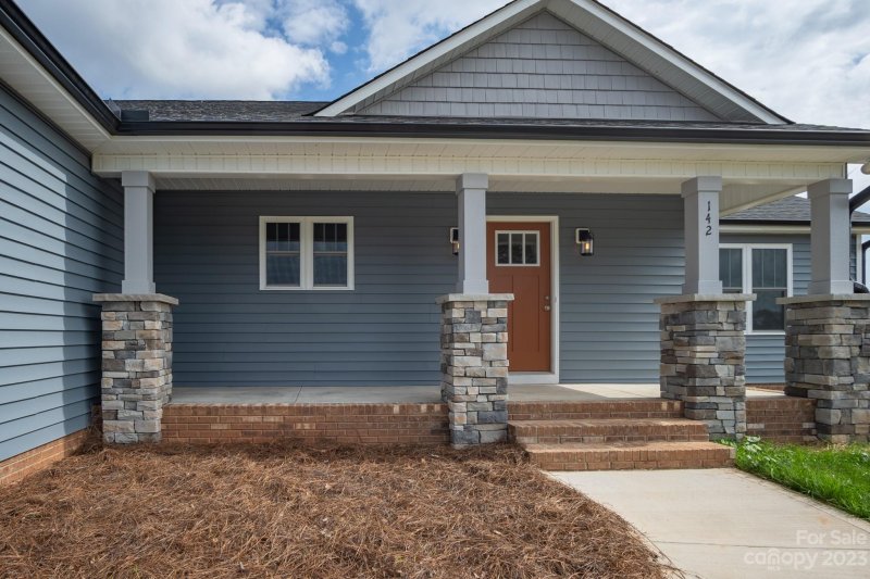 Property image 2 at 142 Alf Hoover Road, Lincolnton, NC 28092