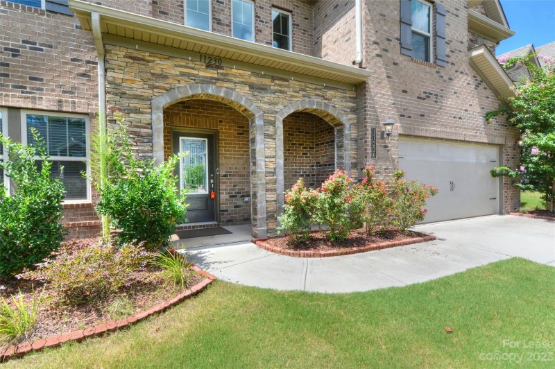Property image 2 at 11230 Flenniken Court, Charlotte, NC 28277