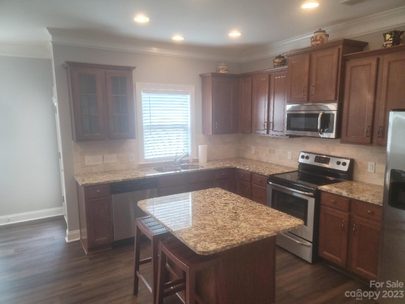 Property image 3 at 2520 Gallery Drive, Denver, NC 28037