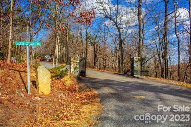 Property image 5 at 9 Laurel Cottage Lane, Black Mountain, NC 28711
