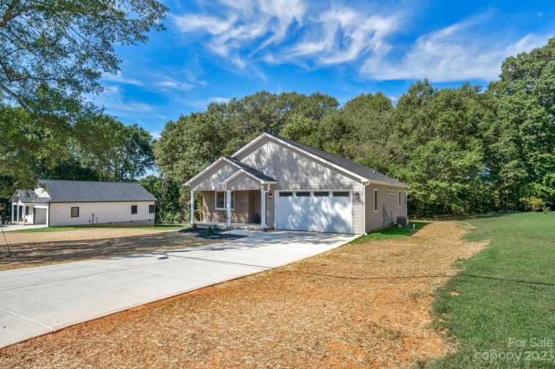 Property image 2 at 216 Jonas Drive, Lincolnton, NC 28092