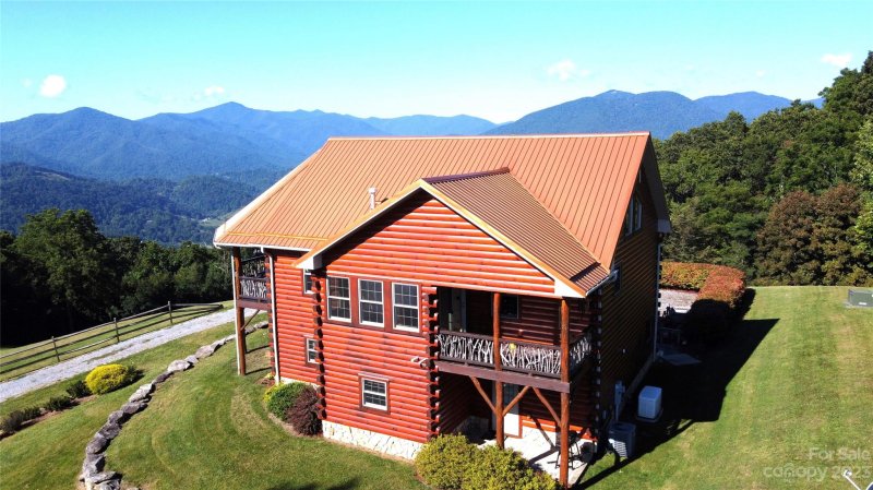 Property image 3 at 2569 Utah Mountain Road, Waynesville, NC 28785