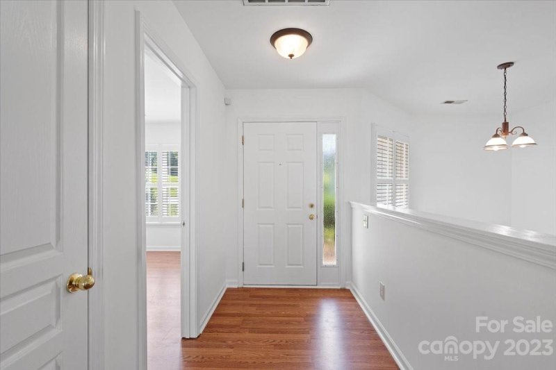 Property image 3 at 213 Woodbridge Circle, Mount Holly, NC 28120