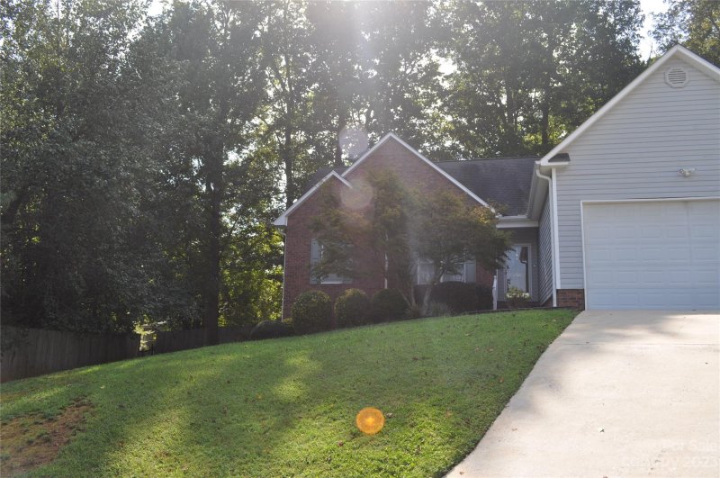 Property image 2 at 2521 Laver Court, Gastonia, NC 28056