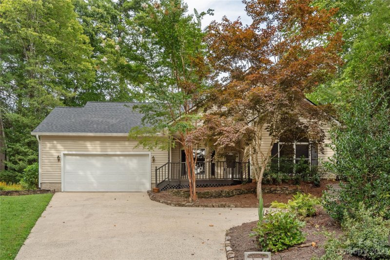 86 Summer Place Court