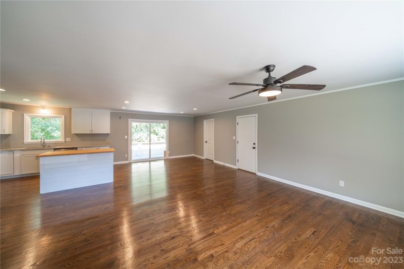 Property image 4 at 4301 Derrydowne Lane, Gastonia, NC 28056