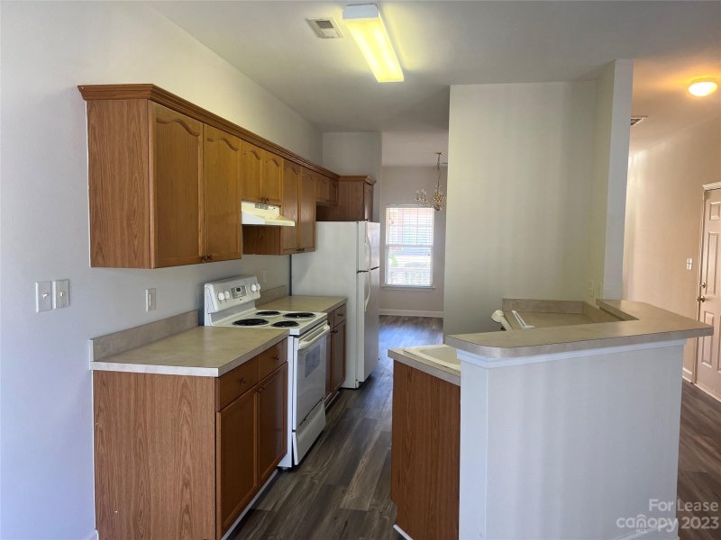 Property image 4 at 5514 Santeelah Court, Charlotte, NC 28217