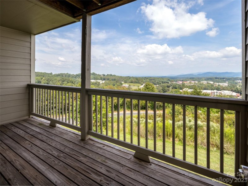 Property image 2 at 59 Rotunda Circle, Asheville, NC 28806