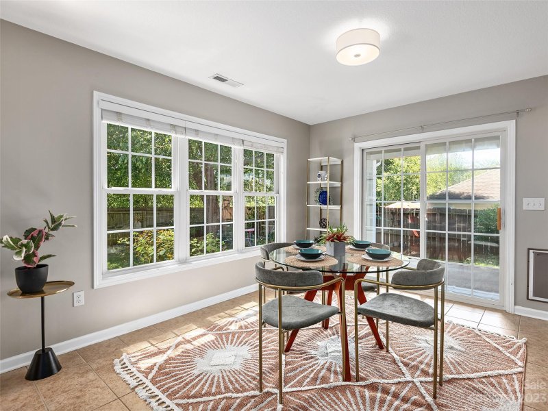 Property image 5 at 10 Slosman Drive, Asheville, NC 28806