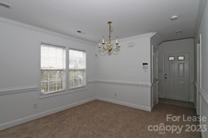 Property image 4 at 5737 Shining Oak Lane, Charlotte, NC 28269