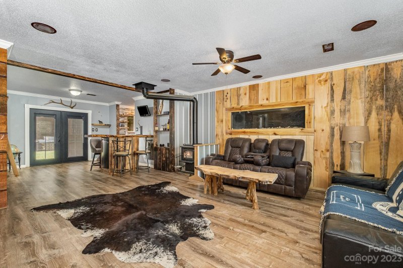 Property image 4 at 4952 Cricklewood Lane, Charlotte, NC 28212