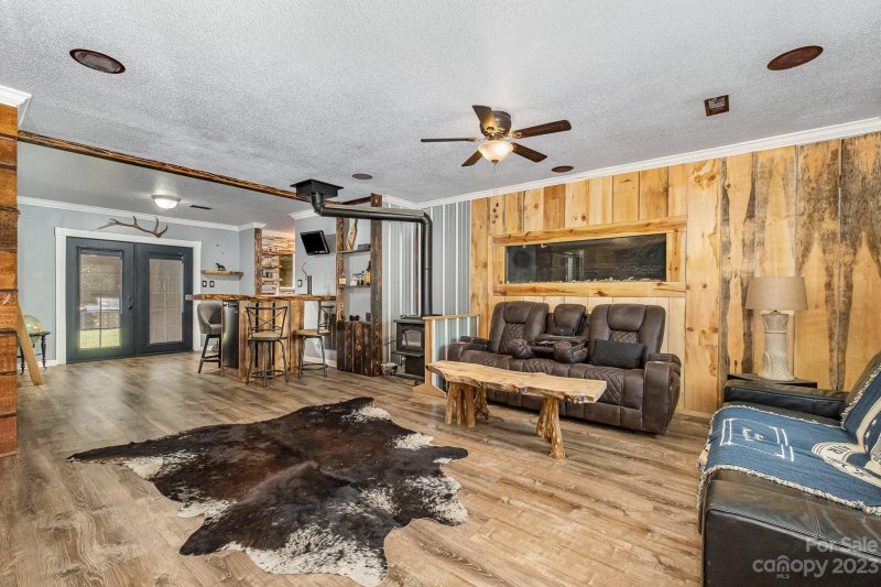 Property image 5 at 4952 Cricklewood Lane, Charlotte, NC 28212