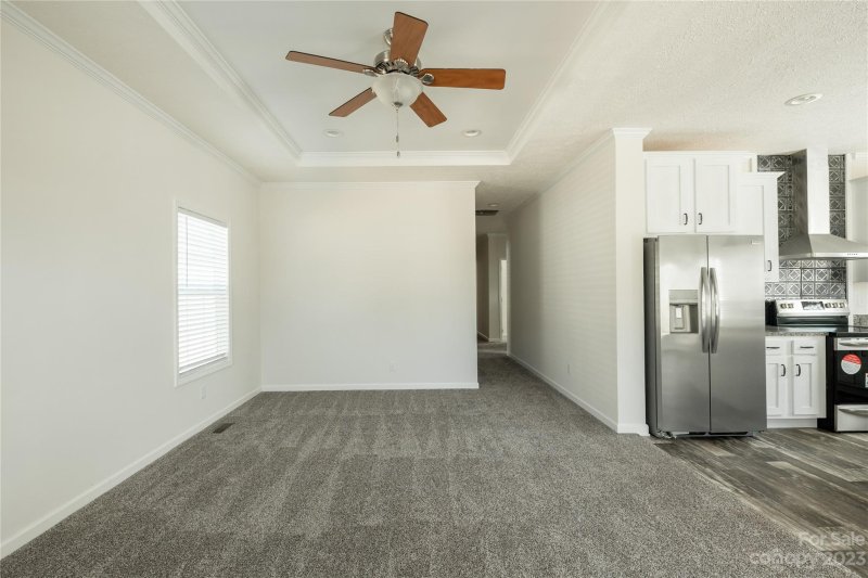 Property image 2 at 106 Bellamy Road, Asheville, NC 28806