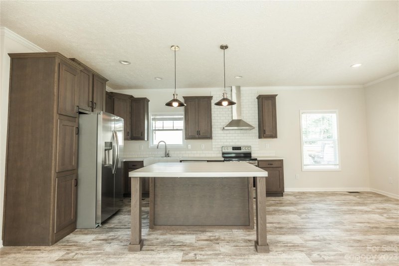 Property image 3 at 105 Bellamy Road, Asheville, NC 28806