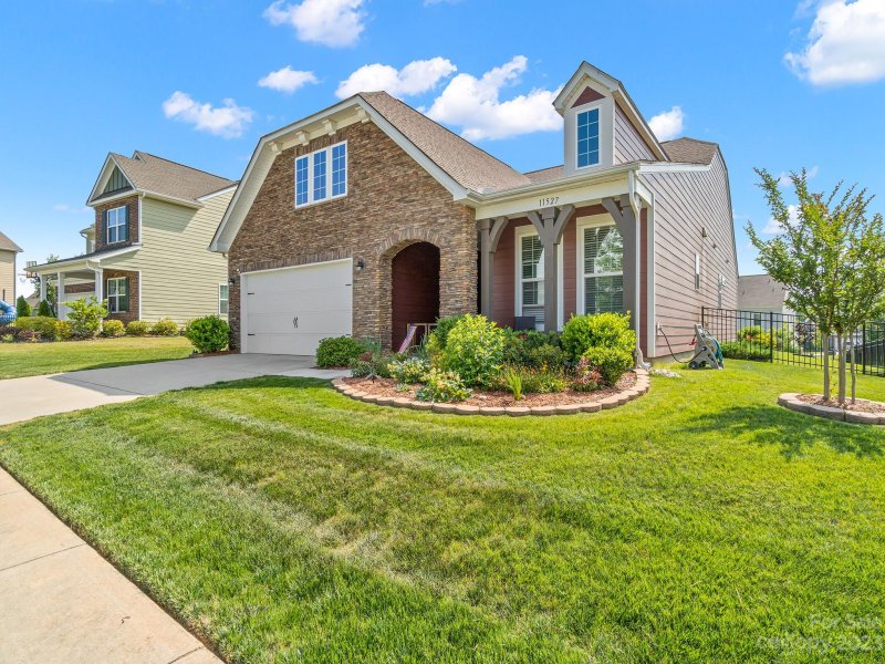 Property image 3 at 11527 Grenfell Avenue, Huntersville, NC 28078