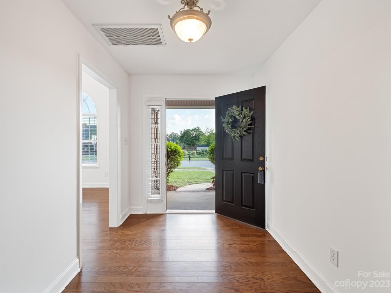 Property image 3 at 823 Treva Anne Drive, Concord, NC 28027