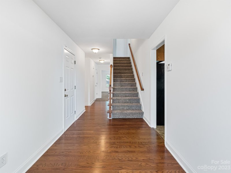 Property image 4 at 823 Treva Anne Drive, Concord, NC 28027