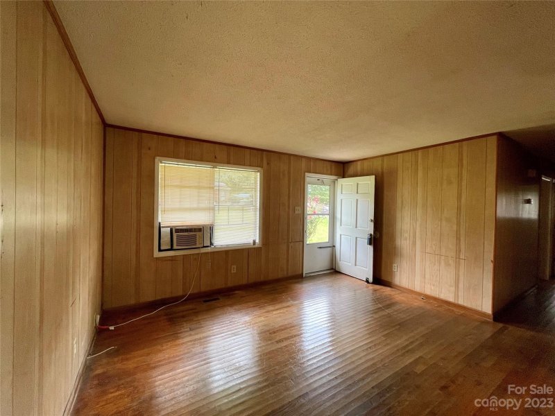 Property image 5 at 2828 Meade Avenue, Gastonia, NC 28052