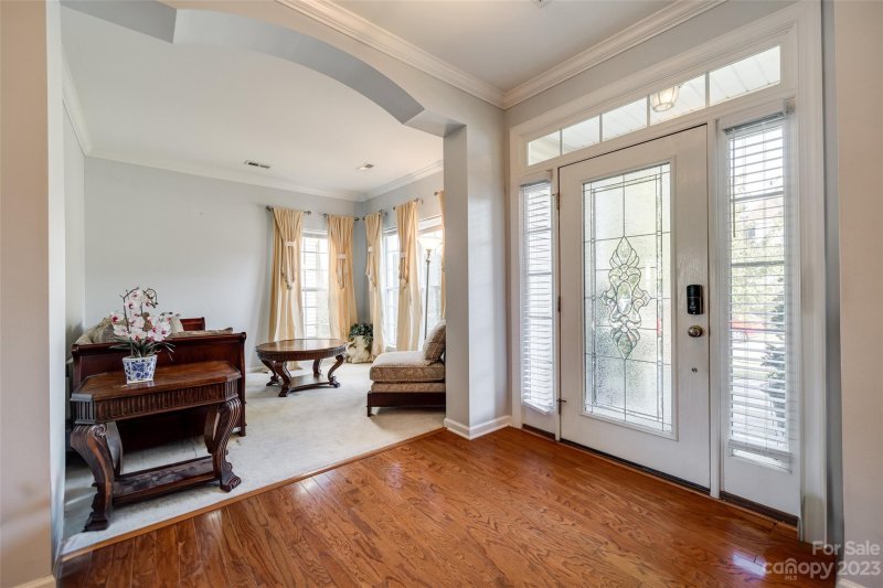 Property image 3 at 11323 Huntington Meadow Lane, Charlotte, NC 28273