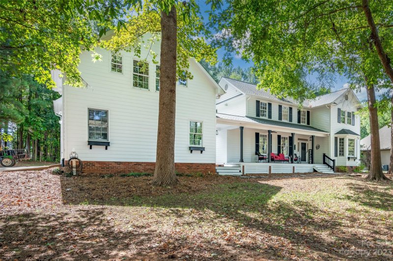 Property image 5 at 502 Big Indian Loop, Mooresville, NC 28117