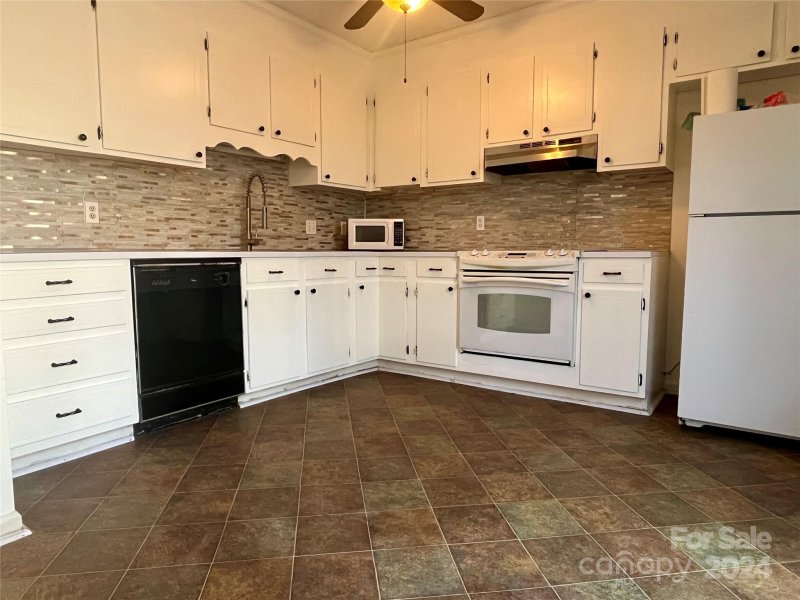 Property image 3 at 116 Jason Court, Fort Mill, SC 29715