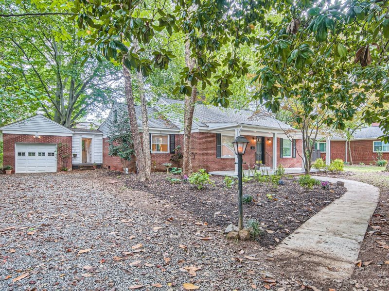 Property image 2 at 3929 Langhorne Avenue, Charlotte, NC 28205
