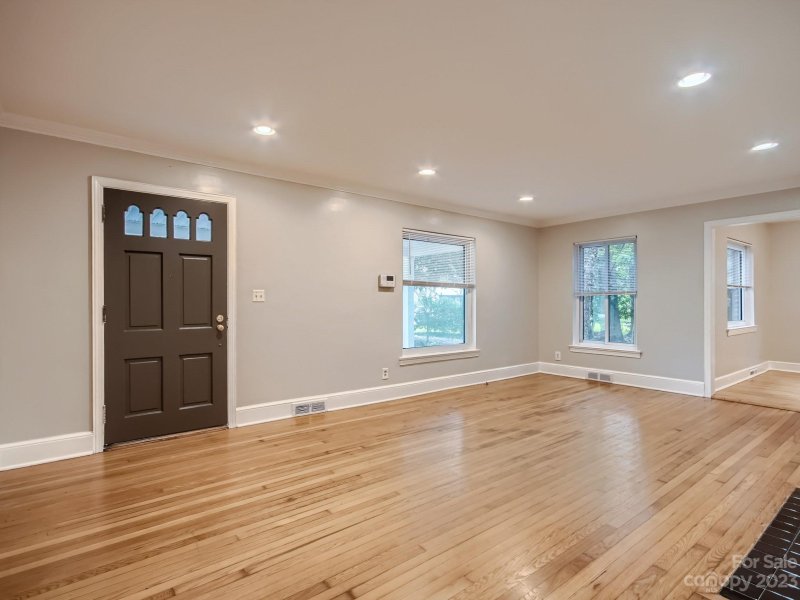 Property image 4 at 3929 Langhorne Avenue, Charlotte, NC 28205