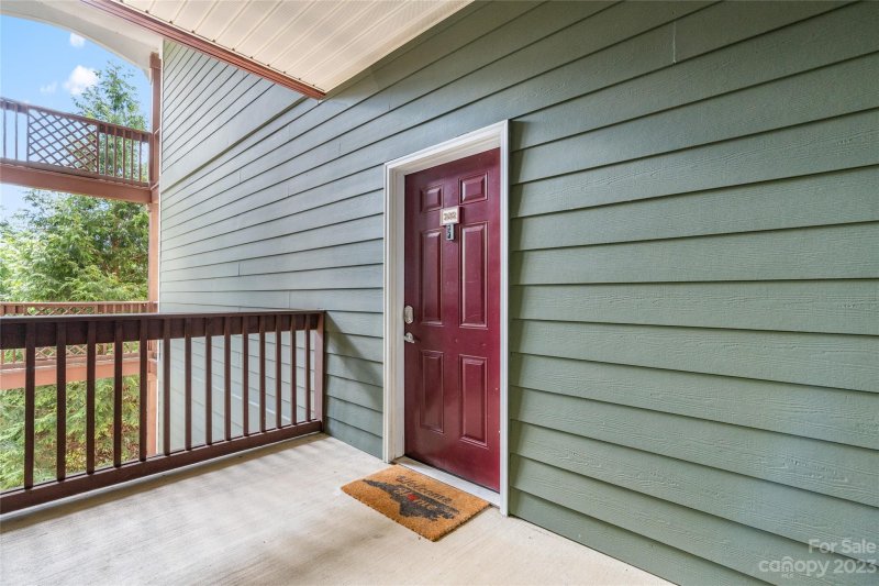 Property image 3 at 1000 Olde Eastwood Village Boulevard, Asheville, NC 28803