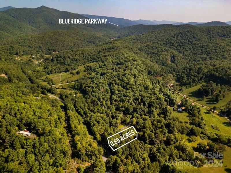 Property image 2 of L 3 Sweetwater Ridge Road in Sweetwater Ridge, Balsam Grove, NC 28708