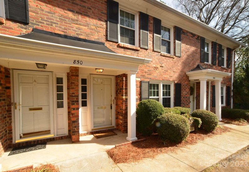 Property image 2 at 850 Mcalway Road, Charlotte, NC 28211