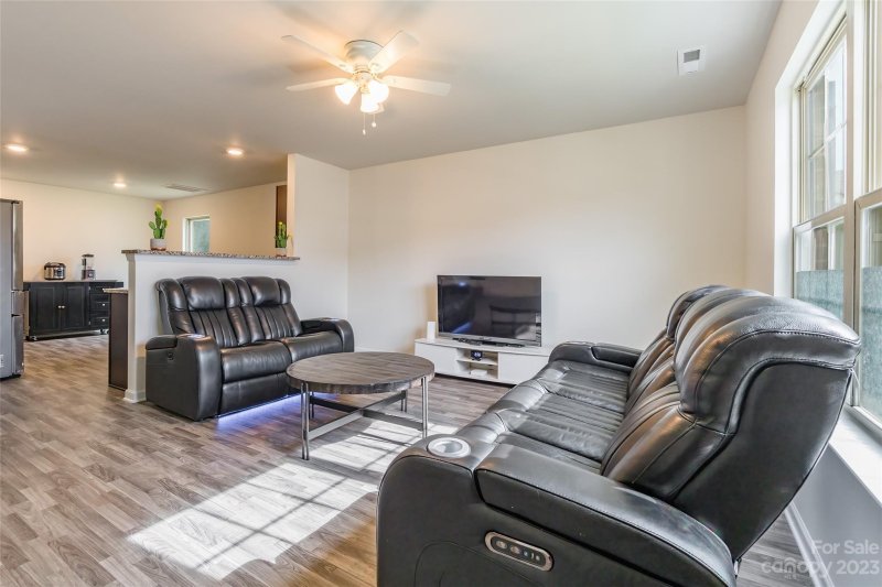 Property image 3 at 553 Stockton Way, Rock Hill, SC 29732