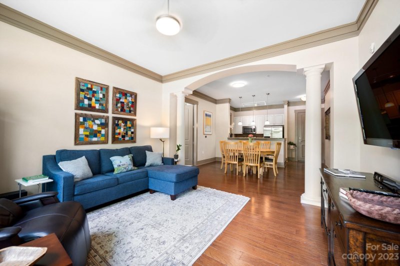 Property image 3 at 42 Schenck Parkway, Asheville, NC 28803