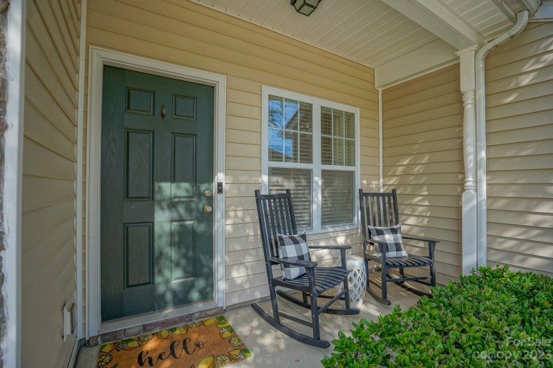 Property image 2 at 14033 Singleleaf Lane, Charlotte, NC 28278