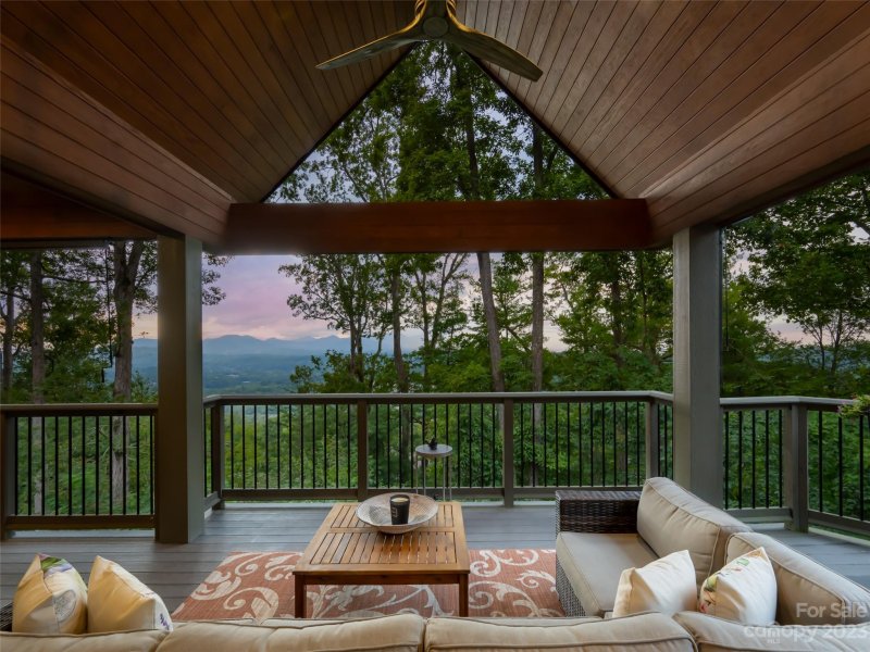 Property image 5 at 97 Points West Drive, Asheville, NC 28804