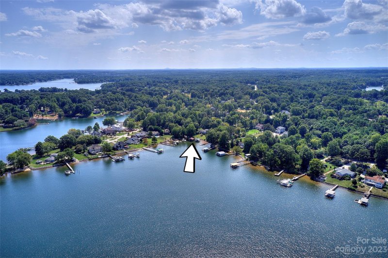 Property image 2 at 4954 Moonlite Bay Drive, Sherrills Ford, NC 28673