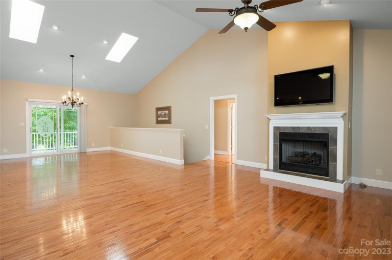 Property image 2 at 19 Stone House Road, Hendersonville, NC 28739