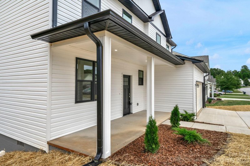 Property image 5 at 4012 Hereford Lane, Dallas, NC 28034