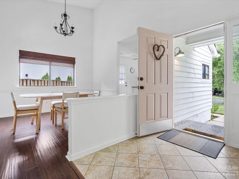 Property image 3 at 8138 Mattingridge Drive, Charlotte, NC 28270