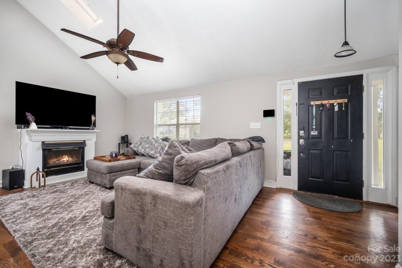 Property image 3 at 424 Cottonwood Circle, Monroe, NC 28110