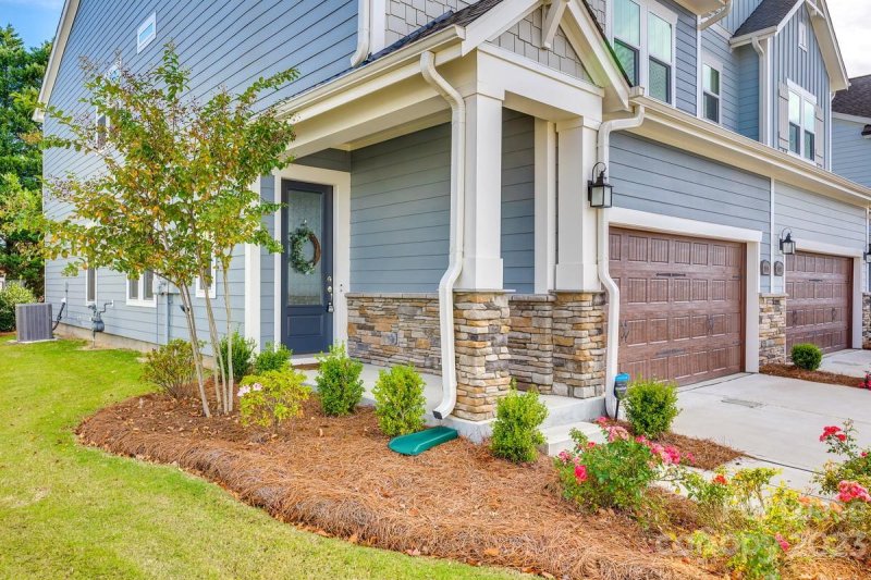 Property image 2 at 11113 Cobb Creek Court, Charlotte, NC 28277