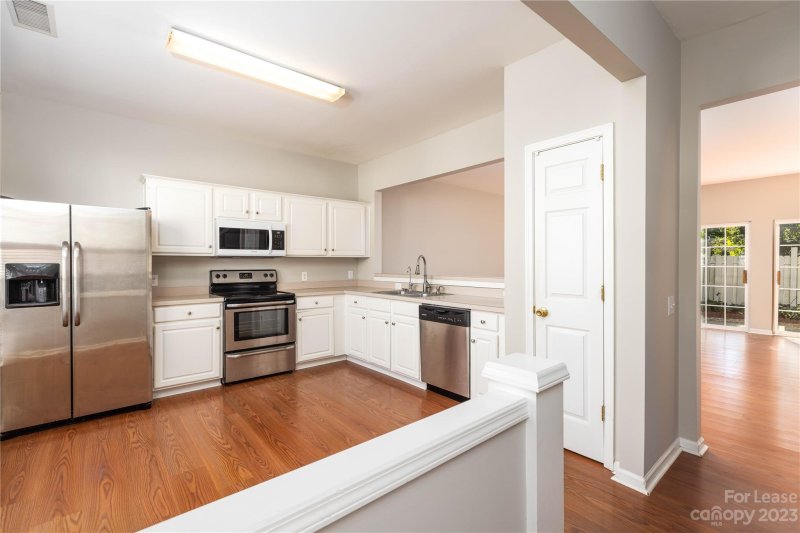 Property image 2 at 6879 Rothchild Drive, Charlotte, NC 28270