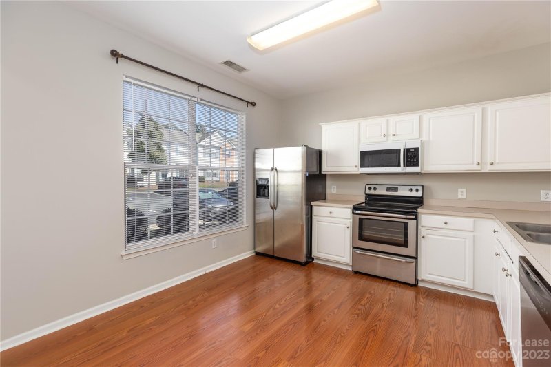 Property image 4 at 6879 Rothchild Drive, Charlotte, NC 28270