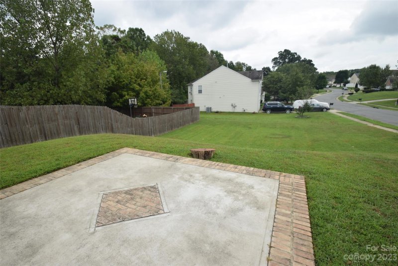 Property image 5 at 1938 Sunset Village Drive, Charlotte, NC 28216