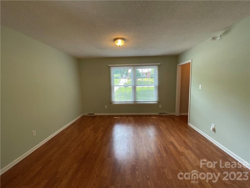 Property image 5 at 13417 Four Oaks Lane, Matthews, NC 28105