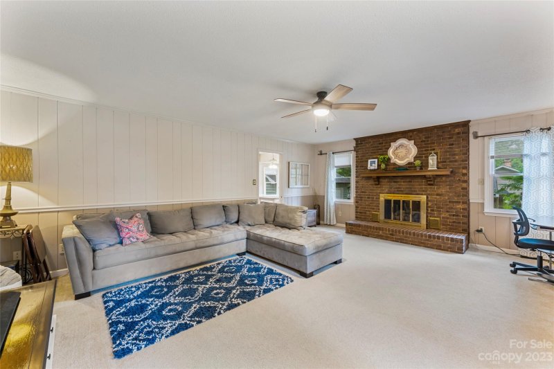 Property image 5 at 1037 Honeybee Trail, Fort Mill, SC 29715