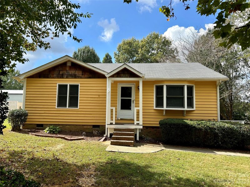 5616 Indian Brook Drive