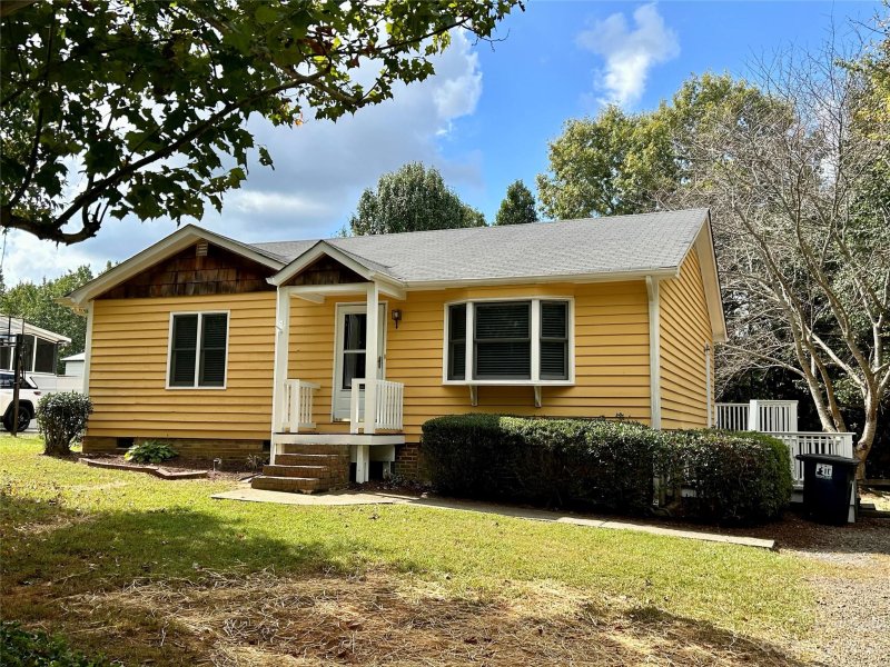 Property image 2 at 5616 Indian Brook Drive, Matthews, NC 28104