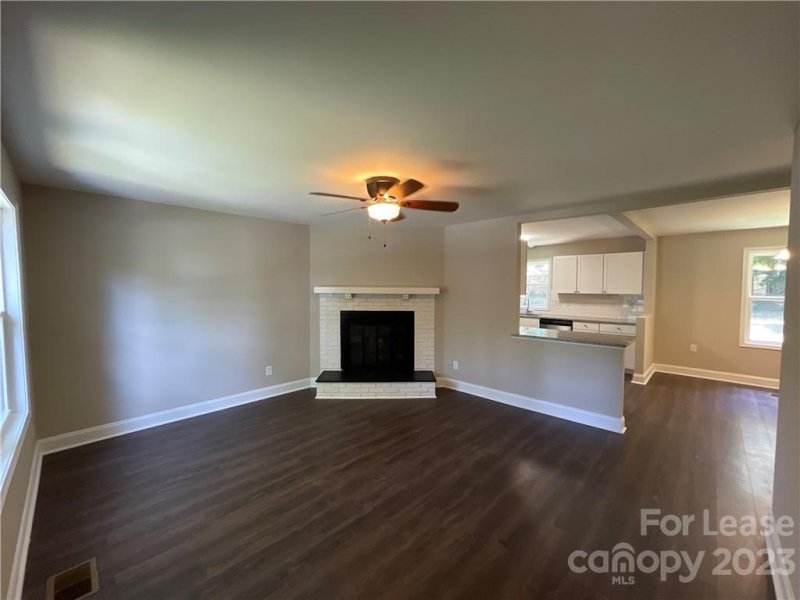 Property image 2 at 313 Newburg Lane, Matthews, NC 28105