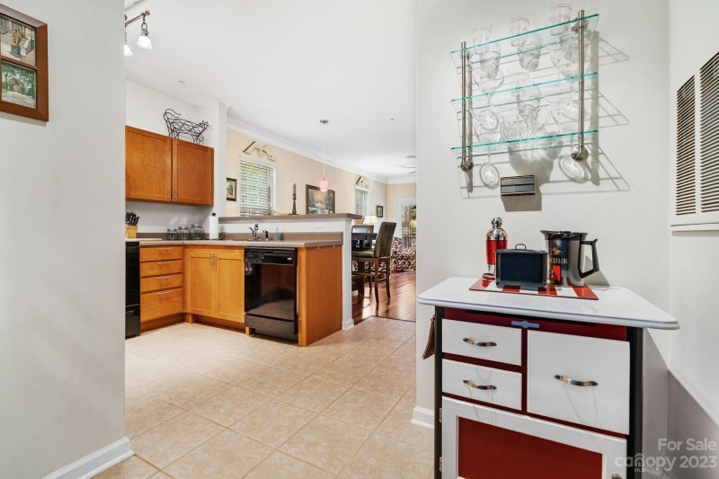 Property image 5 at 611 Appeldoorn Circle, Asheville, NC 28803